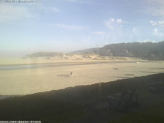 Web camera for Beachfront Lodge